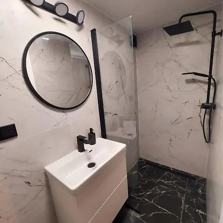 アパート Z Antresola